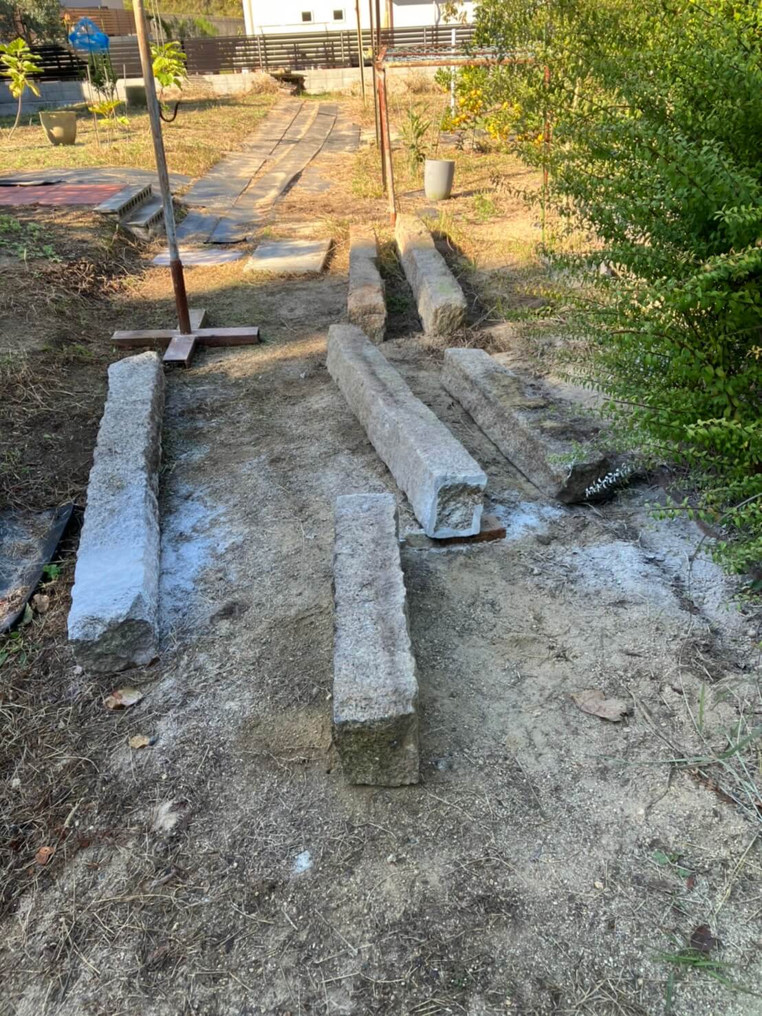 使われていない延べ石を活用したエクステリア